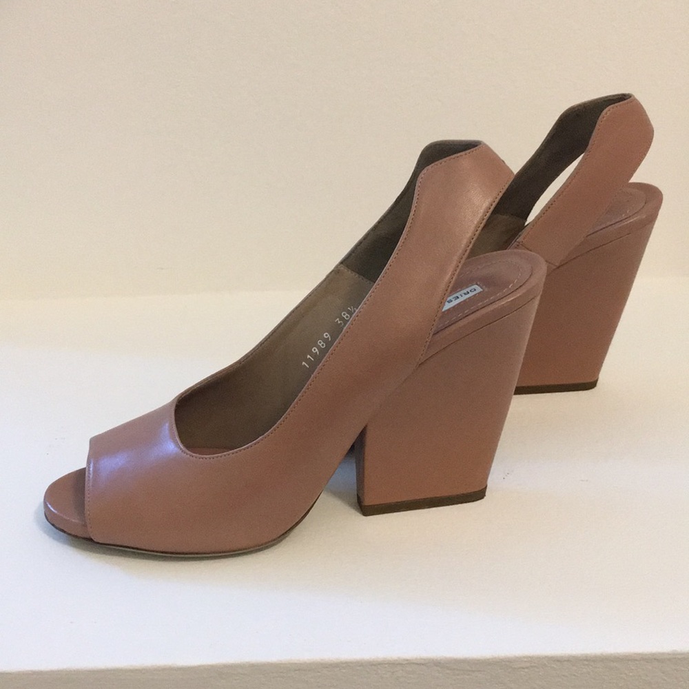 DRIES VAN NOTEN Peep Toe Heels